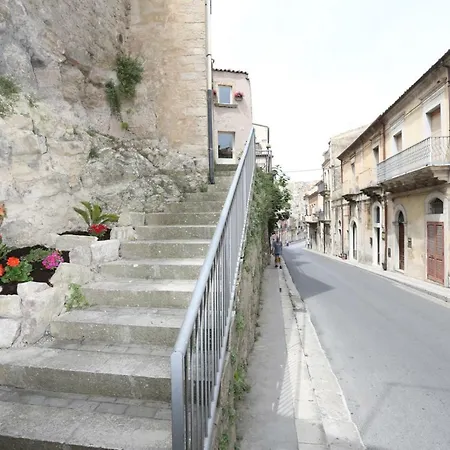 Holiday home A Timpa Ro Nannu Ragusa